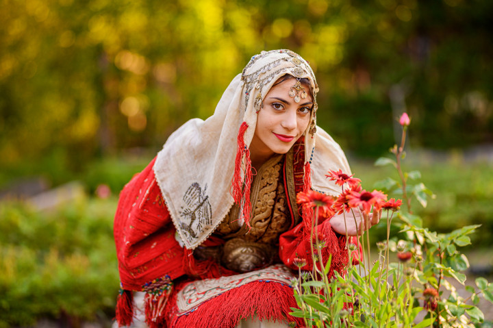 Индивидуални фотосесии - Момичета с носии 5