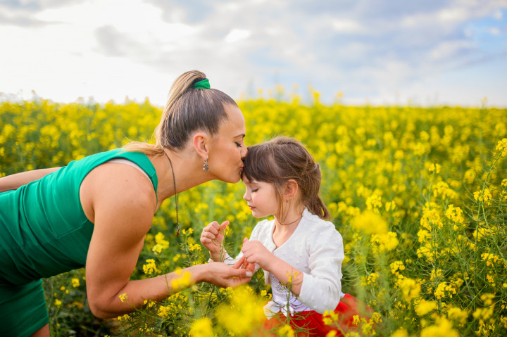 Семейни фотосесии - Дани, Лора и мама 7