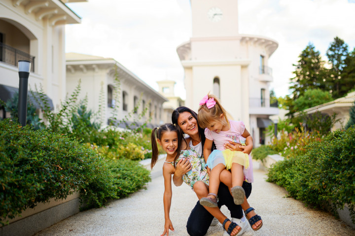 Семейни фотосесии - Амелия, Микаела, мама и татко 6