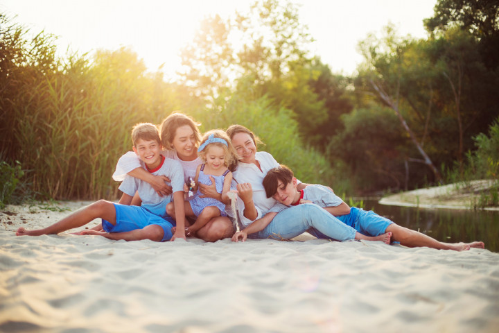 Семейни фотосесии - Сестри с деца 3