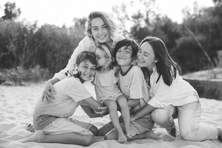 Семейни фотосесии - Сестри с деца 7