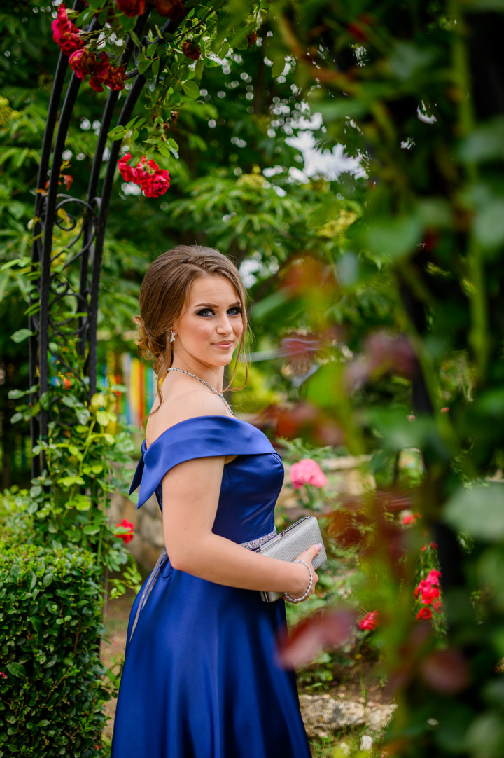 Абитуриенти - Никол 9