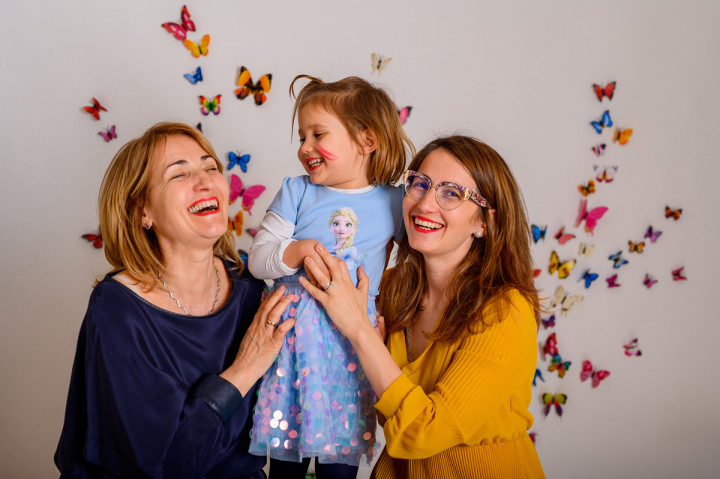 Пролетно-Великденски фотосесии - Колелиеви-момичета 2