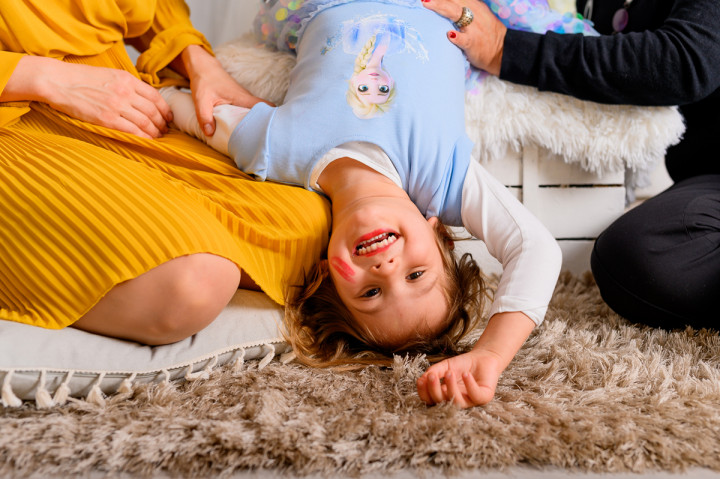 Пролетно-Великденски фотосесии - Колелиеви-момичета 3