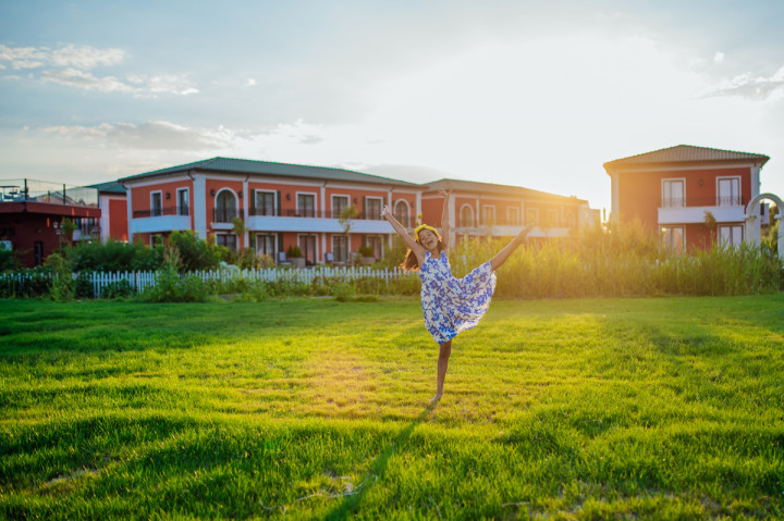 Семейни фотосесии - Сестри с деца на плажа 1