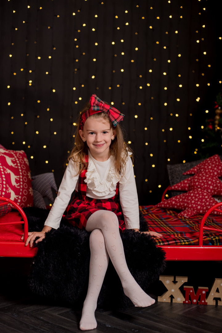Коледни фотосесии  - Коледна фотосесия на Дария и Вики 1