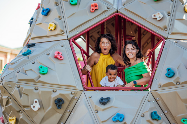 Семейни фотосесии - Андре, мама, баба, дядо 2024 3