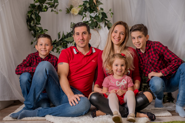 Пролетно-Великденски фотосесии - Фотосесия на сем.Анастасови 2