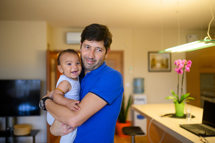 Семейни фотосесии - Фотосесия у дома 2