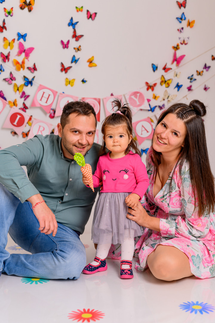 Детски фотосесии - Cake smash Лори 4