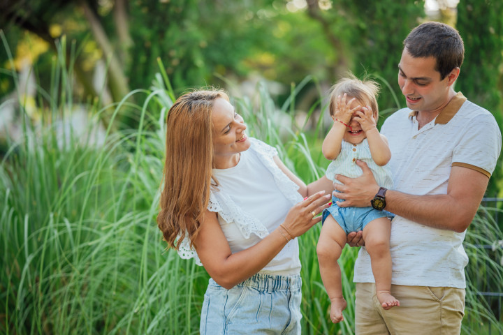 Семейни фотосесии - Невена, мама и тати 4