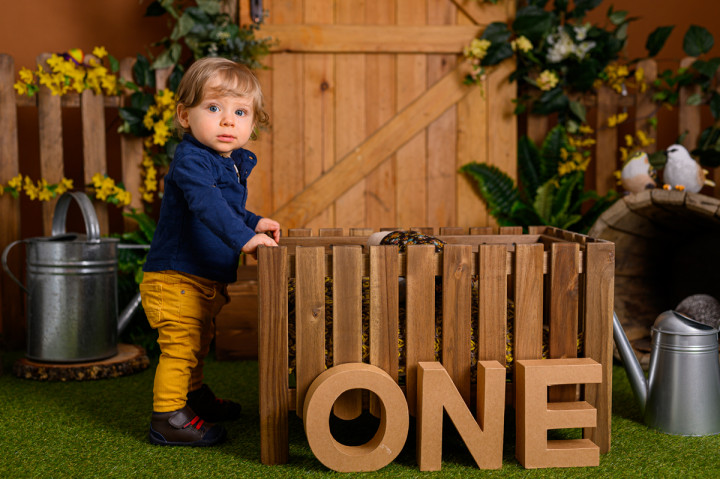 Пролетно-Великденски фотосесии - Пролетна фотосесия на Тео 2