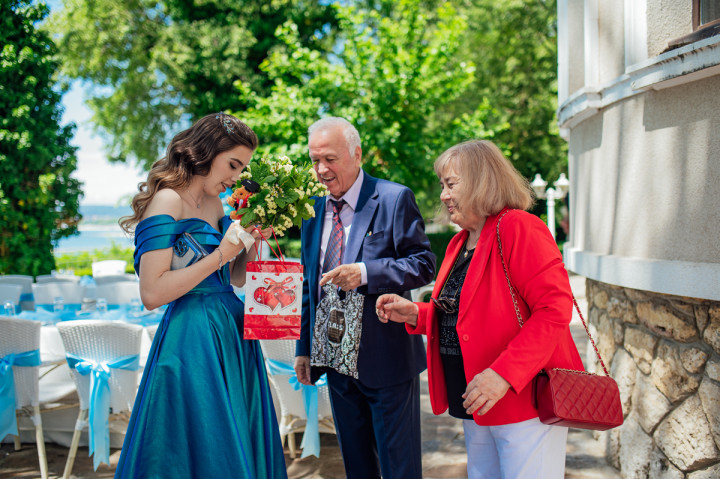 Абитуриенти - Михаела 5