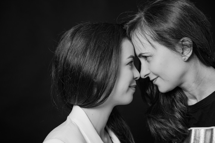 Семейни фотосесии - семейна черно-бяла фотосесия 2