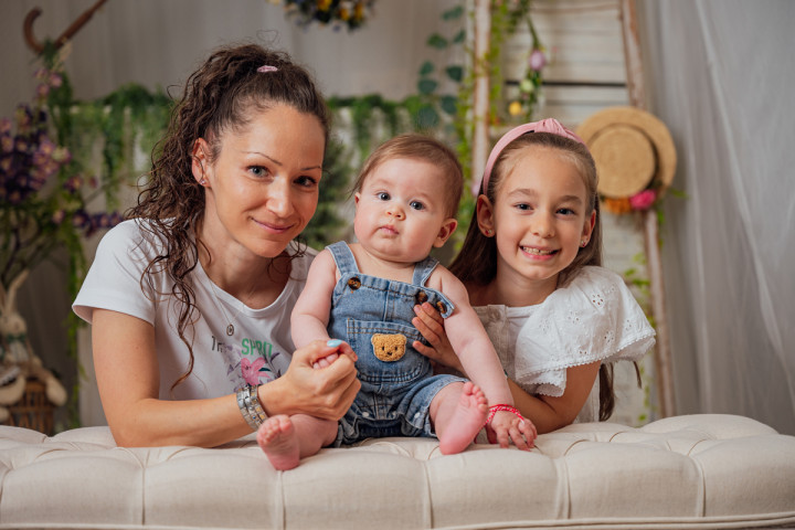 Пролетно-Великденски фотосесии - Дея и Лео 6