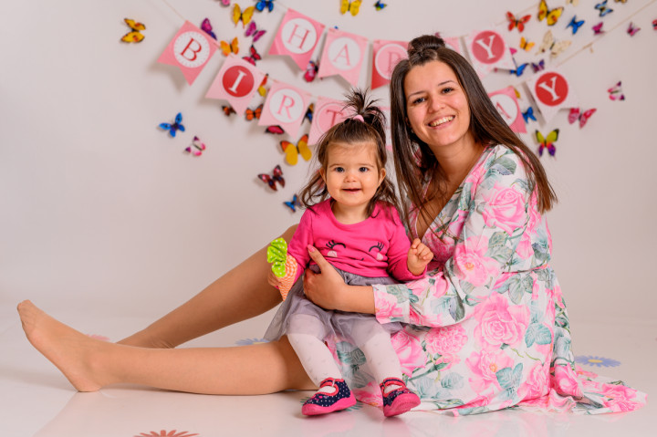 Детски фотосесии - Cake smash Лори 7