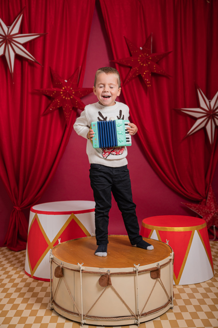 Коледни фотосесии  - сем. Щереви 2023 4