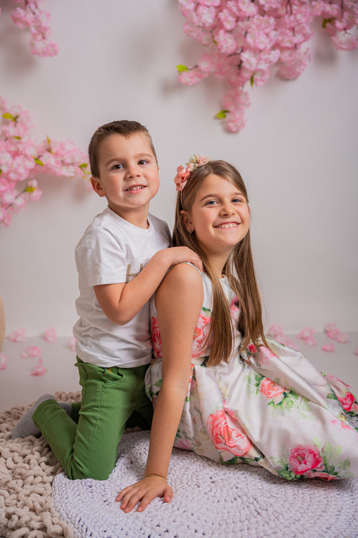 Пролетно-Великденски фотосесии - Ели и Тошко 2024 6