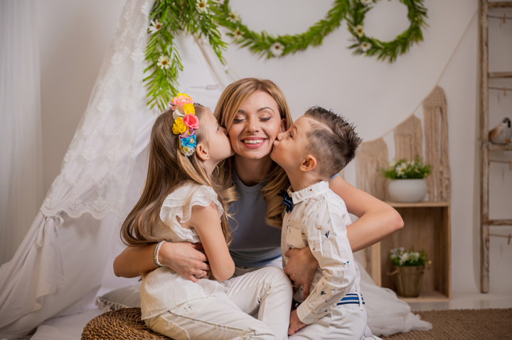 Пролетно-Великденски фотосесии - Софи и Папи 5