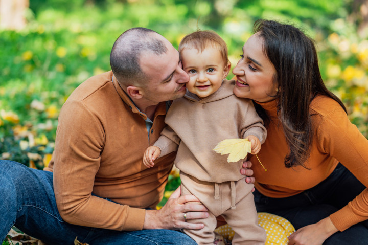 Семейни фотосесии - Есенна фотосесия на Сами 6