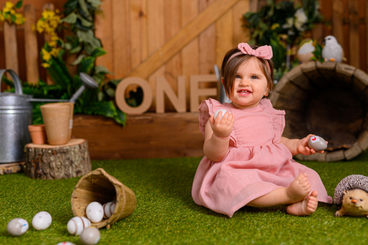 Пролетно-Великденски фотосесии - Плами, мама и татко 7