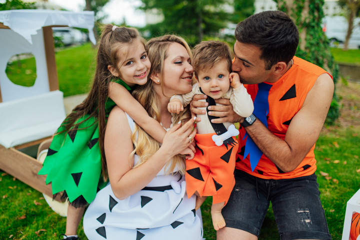 Семейни фотосесии - сем.Флинтстоун 8