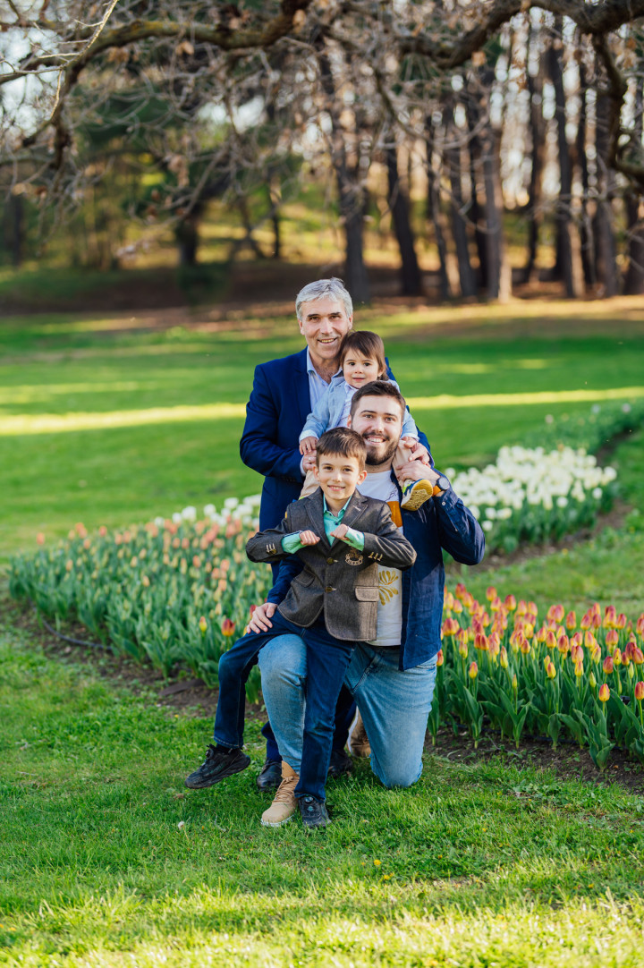 Семейни фотосесии - Фамилия в парка 7