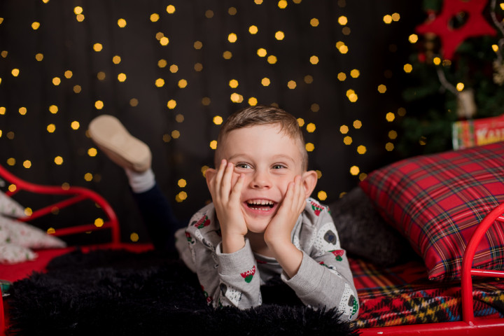 Коледни фотосесии  - Коледна фотосесия на Симеон 10