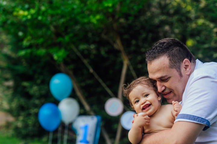 Детски фотосесии - Борко размазва торта 10