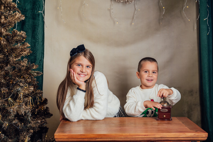 Коледни фотосесии  - Семейство Щереви 2024 10