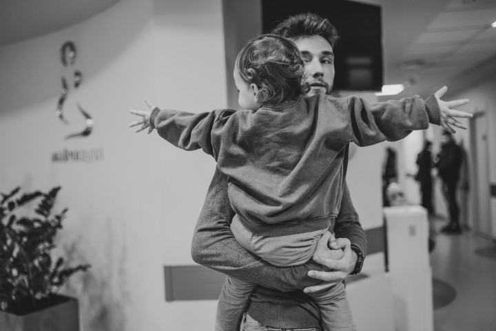 Други събития - Изписване на Лили и Лора 8