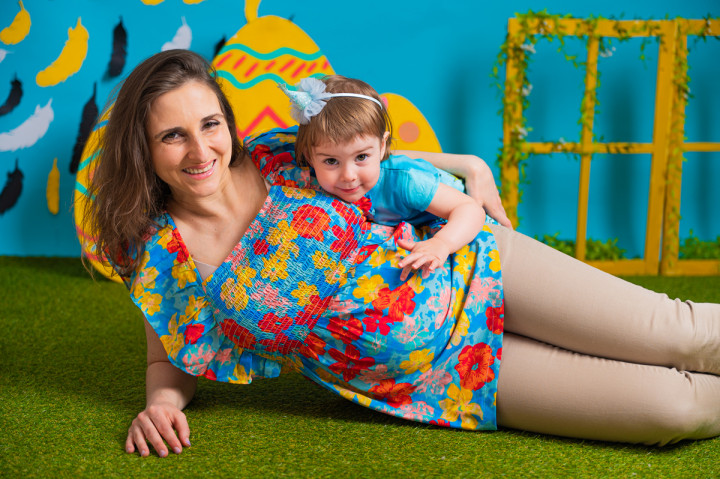 Пролетно-Великденски фотосесии - Фрея и мама 8