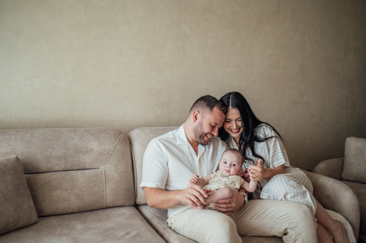 Бебешки фотосесии - Йоан, мама и татко 3