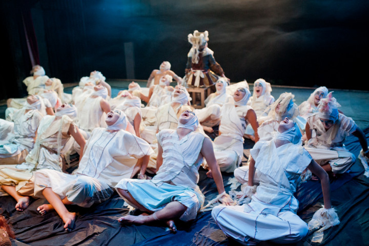 Театър - "Бурята" 4