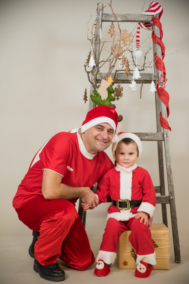 Детски фотосесии - Коледна фотосесия на Лора и Дани 6