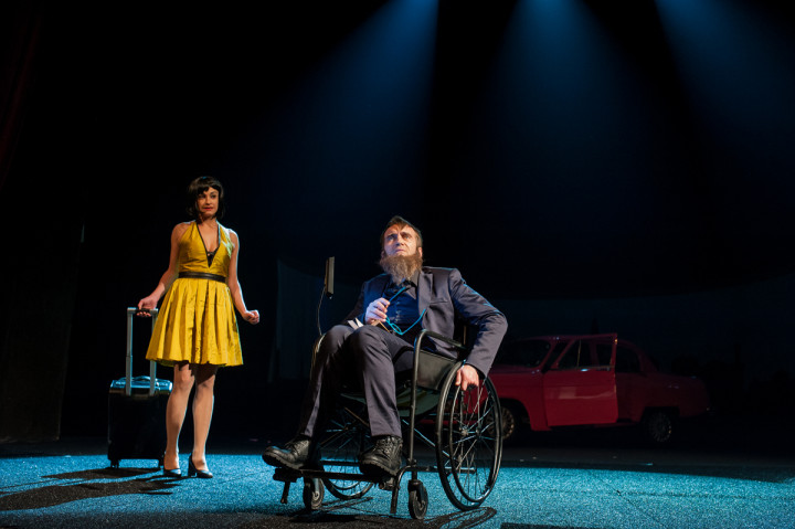 Театър - Доходно място 7