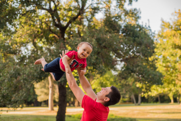 Семейни фотосесии - Тео, мама и тати 4