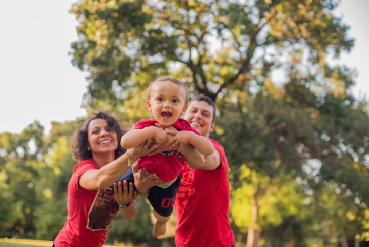 Семейни фотосесии - Тео, мама и тати 6