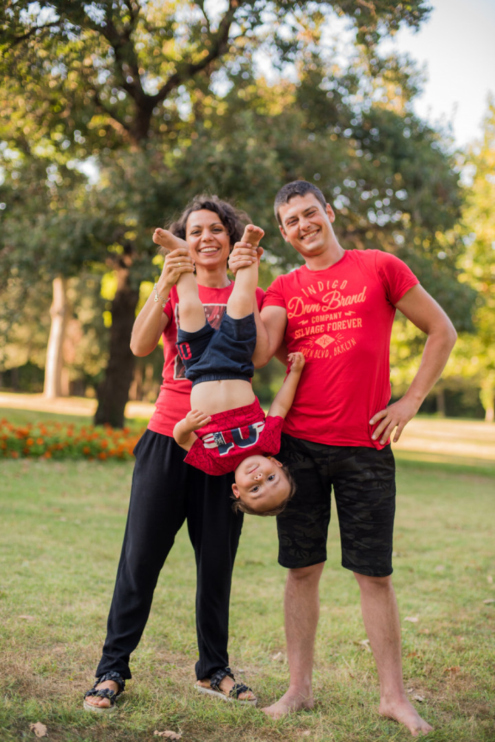 Семейни фотосесии - Тео, мама и тати 9